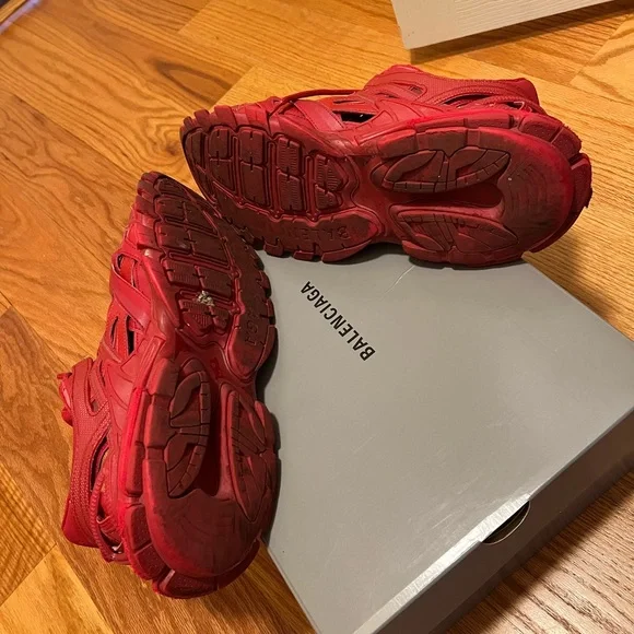 BALENCIAGA sneakers - Picture 2 of 7